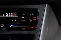 Volkswagen Polo R-LINE TSI DSG 33