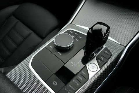 BMW 3 Series 2.0 330E M Sport Auto 5dr 27