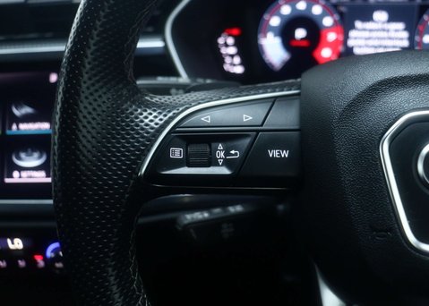 Audi Q3 1.5 Q3 Black Edition 35 TFSI MHEV Semi-Auto 5dr 35