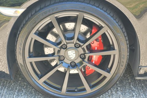 Porsche 911 CARRERA 4S PDK 21