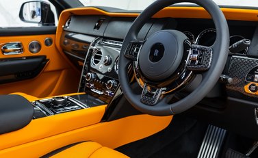 Rolls-Royce Cullinan Black Badge 11