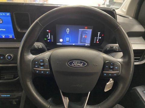 Ford Transit Courier TREND ECOBOOST 14