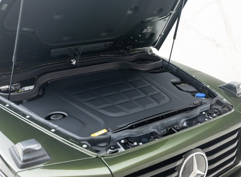 Mercedes-Benz G Class G580 with EQ-TECHNOLOGY 45