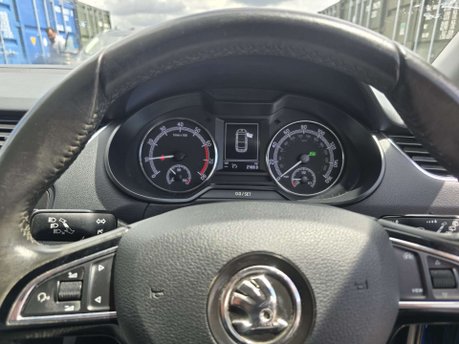 Skoda Octavia 1.0 TSI GPF SE Technology Hatchback 5dr Petrol DSG Euro 6 (s/s) (115 ps) 28