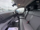 Vauxhall Vivaro AUTO LWB L2H1 Low Roof 3100 Dynamic Air Con SELECT 13