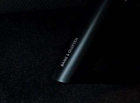 Aston Martin Vantage GT12 22