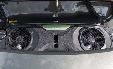 Porsche 911 Carrera (992) 28