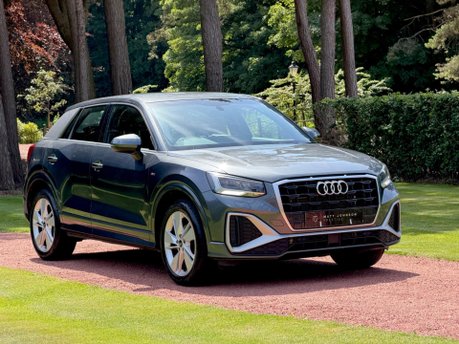 Audi Q2 TFSI S LINE 10
