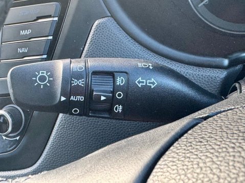 Hyundai i20 MPI PREMIUM SE NAV 24