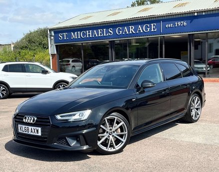 Audi A4 2.0 A4 Black Edition 40 TDI Semi-Auto 5dr 1