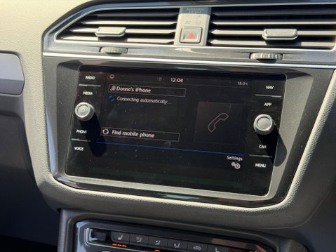 Volkswagen Tiguan 2.0 TDI R-Line Euro 6 (s/s) 5dr 74