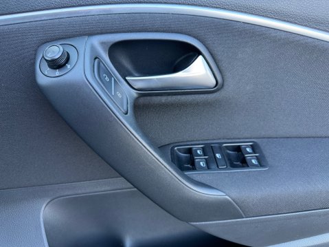 Volkswagen Polo MATCH TSI DSG 51