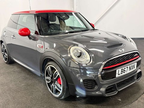 Mini Hatch 2.0 John Cooper Works 3dr 6