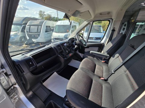 Peugeot Boxer Riviera Motors Conversion 46