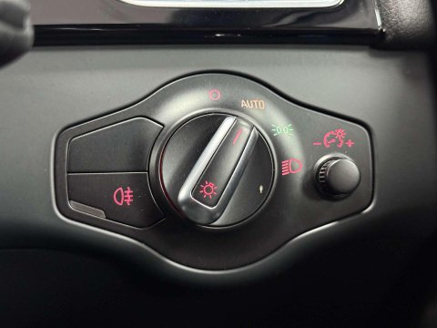 Audi RS4 4.2 FSI V8 Estate 5dr Petrol S Tronic quattro Euro 5 (450 ps) 62