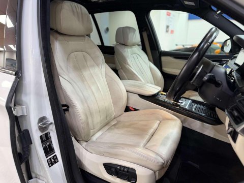 BMW X5 3.0 M50d SUV 5dr Diesel Auto xDrive Euro 6 (s/s) (381 ps) 11