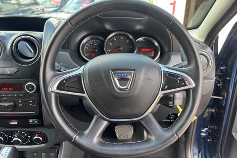Dacia Duster LAUREATE DCI…AUTOMATIC .1 PREVIOUS OWNER..7 SERVICES..SAT NAV..LEATHER.. 15