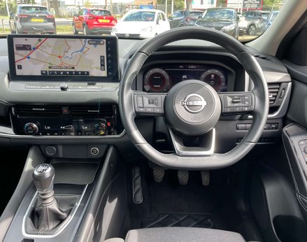 Nissan Qashqai 1.3 Qashqai N-Connecta DiG-T MHEV 5dr 19