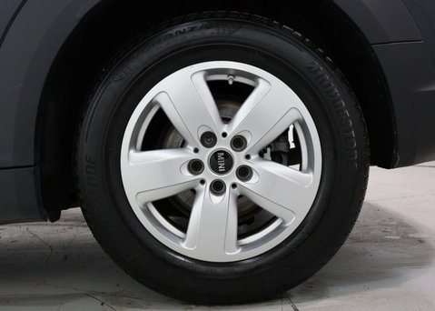 Mini Countryman 1.5 Countryman Cooper Classic Auto 5dr 15