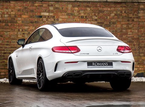 Mercedes-Benz C Class C63 Coupe 3