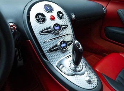 Bugatti Veyron 16.4 13