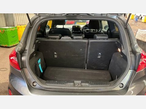 Ford Fiesta 1.0T EcoBoost ST-Line X Euro 6 (s/s) 3dr 8