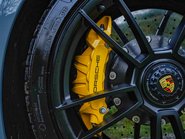 Porsche 911 CARRERA GTS PDK 25