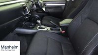 Toyota Hilux 2.8 D-4D Invincible Pickup Double Cab 4dr Diesel Auto 4WD Euro 6 (s/s) (204 2