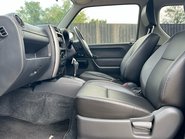 Suzuki Jimny SZ4 3