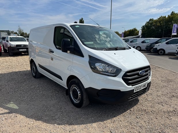 Ford Transit Custom SWB L1H1 Low Roof Leader 300 Sensors EURO 6 4