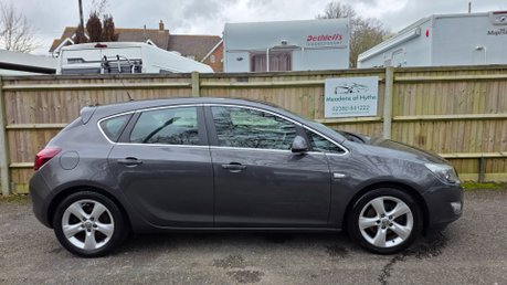 Vauxhall Astra SRI 1.7 CDTI 5dr 3