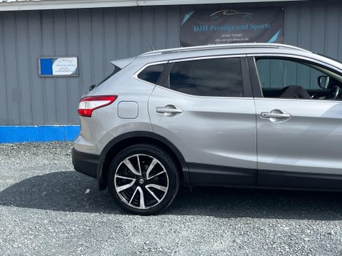 Nissan Qashqai 1.6 dCi Tekna Euro 6 (s/s) 5dr 23
