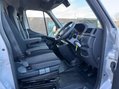 Renault Master 2.3 dCi 35 Business+ FWD LWB Medium Roof Euro 6 4dr 9