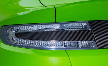 Aston Martin Vantage GT12 39