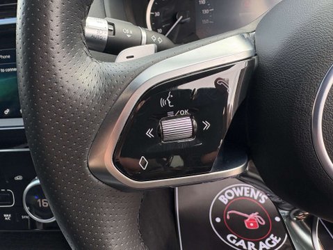 Jaguar XE 2.0 XE R-Dynamic S D Auto 4dr 52