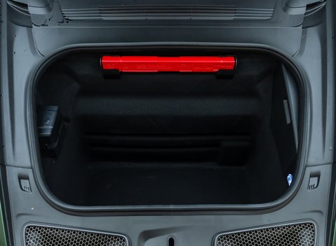 Porsche 911 GT3 TOURING (992.2) 51