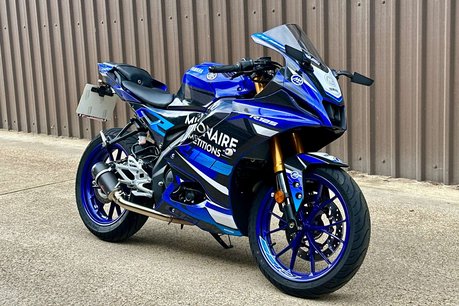 Yamaha R125 (YZF 125-A) 21