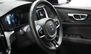 Volvo V60 RECHARGE T8 POLESTAR ENGINEERED AWD FSH Pano Sunroof Pilot Assist HUD +++ 16