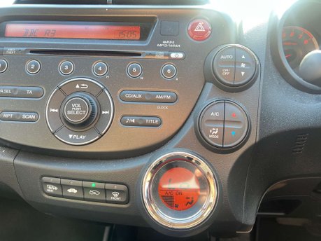 Honda Jazz 1.3 Jazz ES+ i-VTec CVT 5dr 13