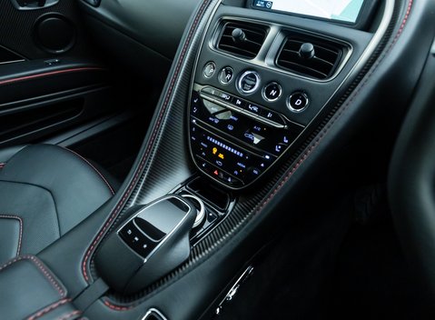 Aston Martin DBS Superleggera 20