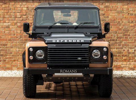 Land Rover Defender 90 Autobiography Edition 4