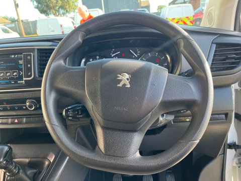 Peugeot Expert 1.5 Expert Asphalt Premium + L2 BlueHDi 19