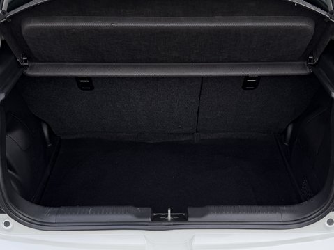 Suzuki Swift 1.2 Dualjet 83 12V Hybrid SZ5 5dr Auto 41