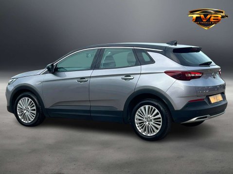 Vauxhall Grandland X 1.5 Grandland X Sport Nav TD S/S 5dr - *NATIONAL DELIVERY* 25