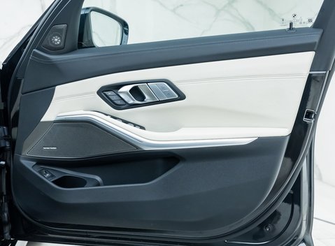 BMW Alpina B3 Touring 26