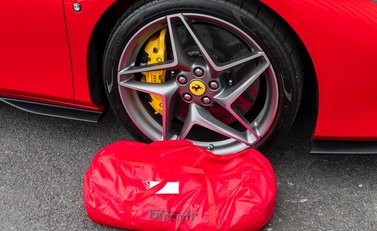 Ferrari F8 Tributo Spider 33