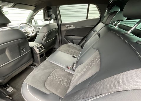 Kia Sportage 1.6 TGDi GT-LINE ISG HEV 14