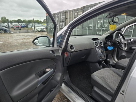 Vauxhall Corsa 1.4 16V SE Hatchback 5dr Petrol Auto Euro 5 (100 ps) 19