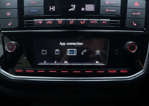 Volkswagen Up e-up! 5dr 23