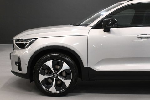 Volvo XC40 2.0 XC40 + B4 MHEV AWD Auto 5dr 11